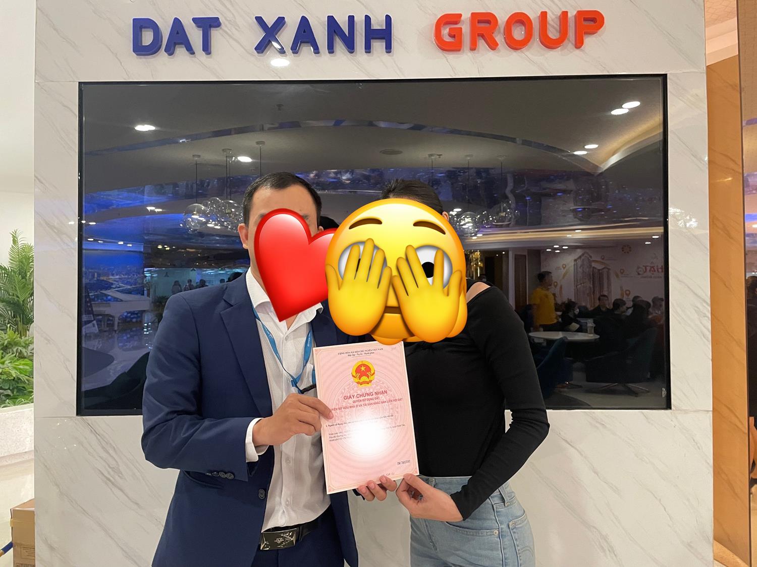 Trao sổ Gem Sky World