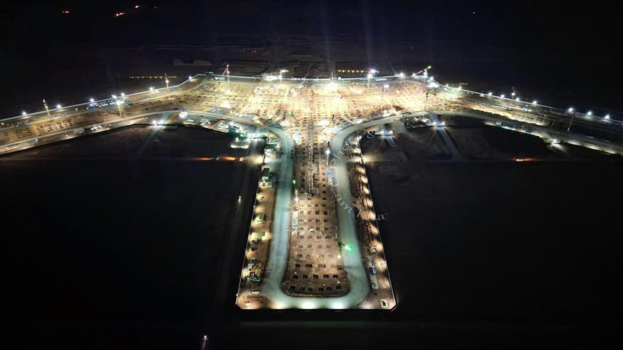 Cảnh sân bay Long Thành về đêm